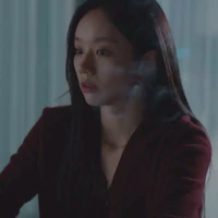 Yoo Jea Yi [cô]