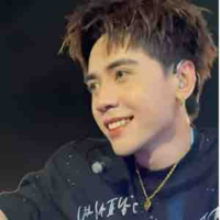 Lê Quang Hùng