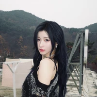 Enami Asa (chị)