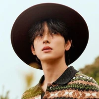 [ Lee Myung-Gi ]