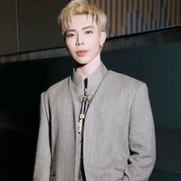 Nguyễn Trung Thành • Erik