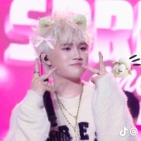 Hoàng Đức Duy(captain)