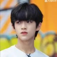 Trần Thiên Nhuận/hắn/