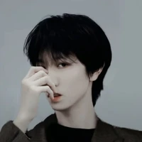 Đồng Vũ Khôn/hắn/