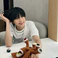 Trần dịch hằng_cậu