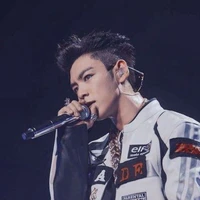 [ Choi Su-Bong ]