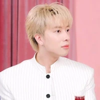 Trần Phong Hào - Omega(Mèo)