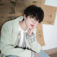 Nhiếp Vĩ Thần _ gã