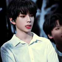 Vương Lỗ Kiệt_anh