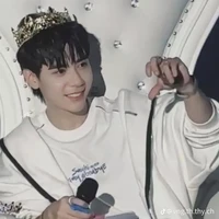 nhỏ T/g ume quang hùng😘