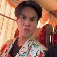 Tác giả bị đẹp gái