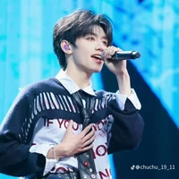 Chu Chí Hâm ( Anh)