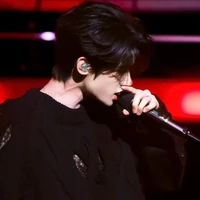 Trương Tuấn Hào_papa em,cậu
