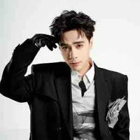 Quang hùng masterd 