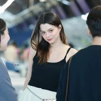 Becky- nàng