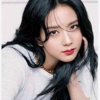 Kim Jisoo - Chị