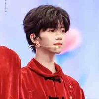 Trương Hàm Thuỵ