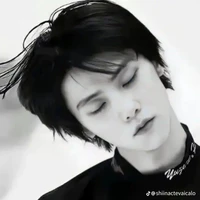con tác giả mê người đẹpgáixinhtrai 😘😘