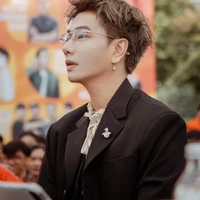 Hoàng Kim Long