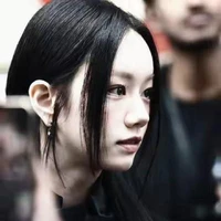 Lee Hyeri (chị)