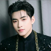 Huỳnh Hoàng Hùng_Gem
