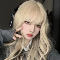 Sophia Taylor /chị