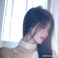 thư kí : Won Jie( thư kí của Seop)