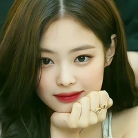 Jennie(Em)