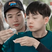 Con tác giả