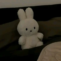 t/g 👁👄👁💅