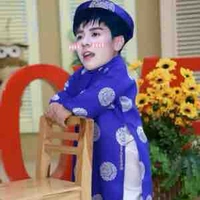 Con tg đẹp gái