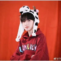 Tả Kỳ Hàm_cậu