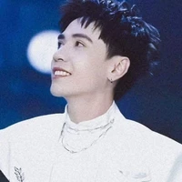 Lễ Quang Hùng