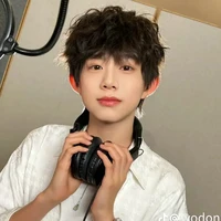 Trần Dịch Hằng-anh