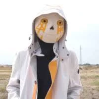 707