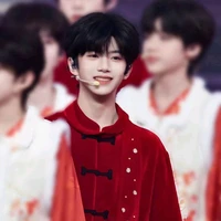 Trương Hàm Thuỵ