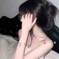 Thư ký ( melly )