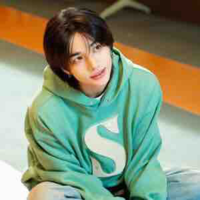 Hwang Hyunjin