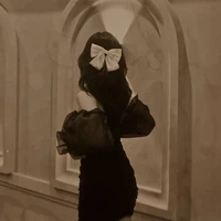 Trần  Cẩm Vân(cj hai)