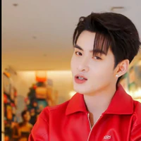 Huỳnh Hoàng Hùng|Hùng Huỳnh|
