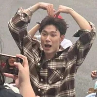 hệ thống chủ ( chill girl )