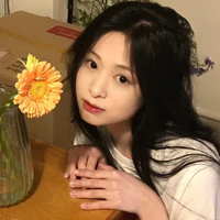 Trịnh Nhã Huyền [ Bạn Nàng ]