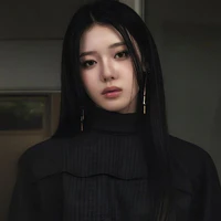 𝙇𝙮́ 𝙏𝙧𝙖̀ 𝙉𝙝𝙖̂𝙣