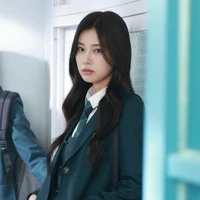 Kang Hyewon - Nàng