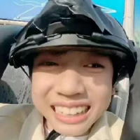 Tg là vk bé Thụy