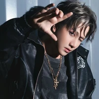 Hoàng Kim Long - Con Cả