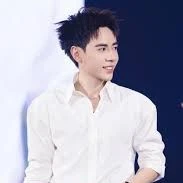 quang hùng