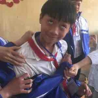 Quàng Mỉ cánh