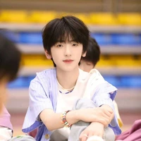 Tả Kì Hàm