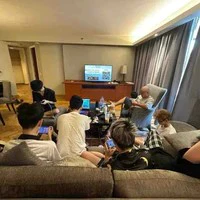 Cả team muốn trừ ai thì trừ^^